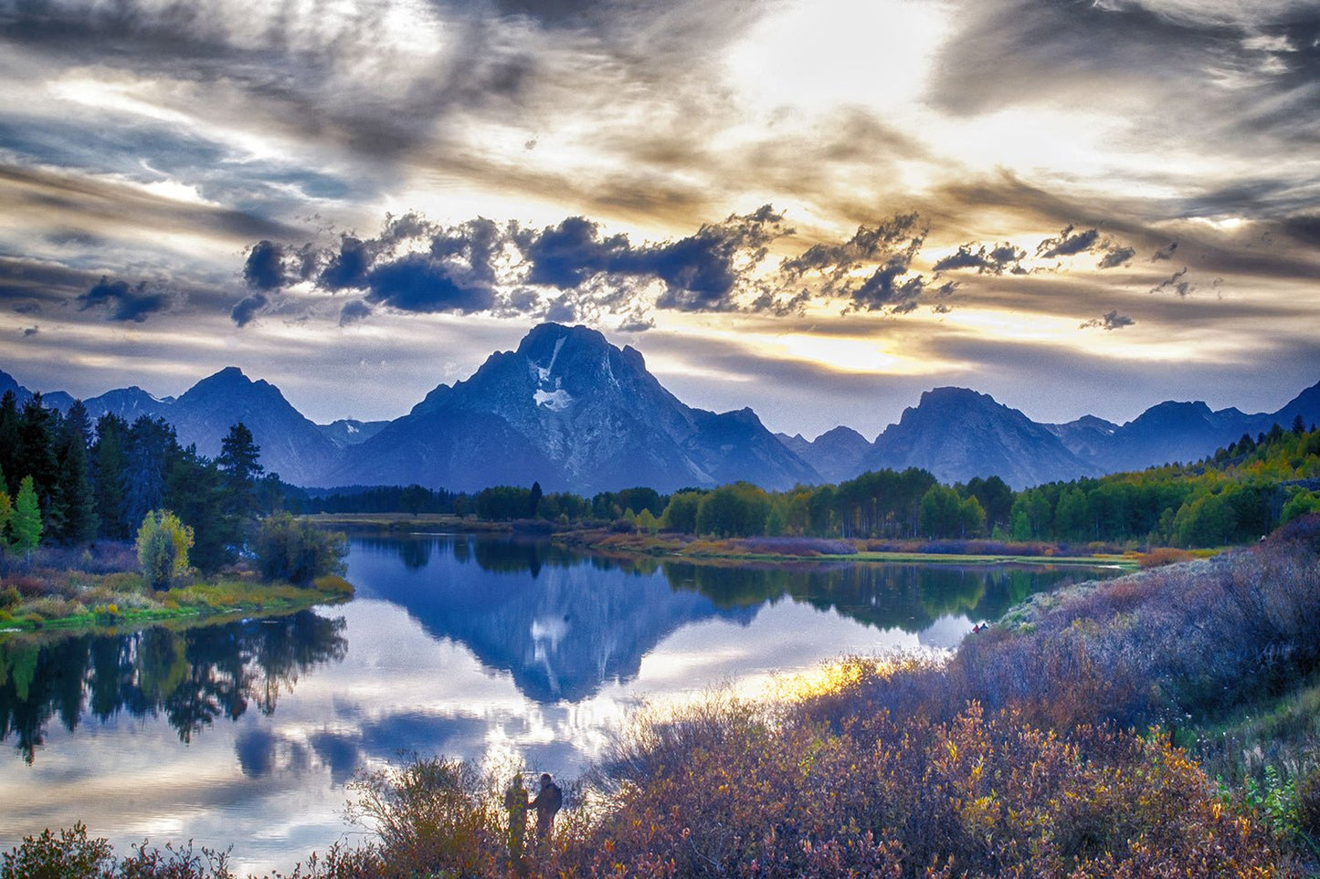A Metallic Paper Surface - Oxbow Bend print sample Atlanta Canvas and Print